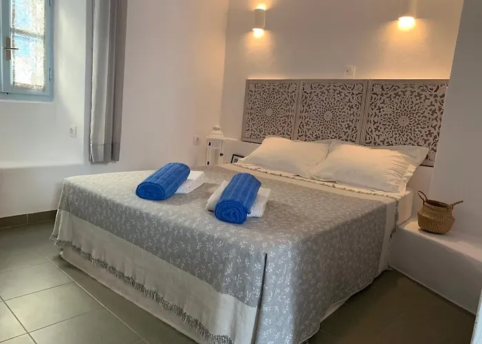 Liada Cosy Avec Balcon, Centre De Parikia Et Proche