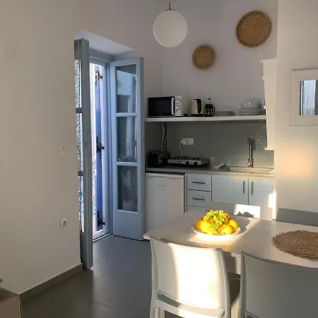 Liada Cosy Avec Balcon, Centre De Parikia Et Proche باروس